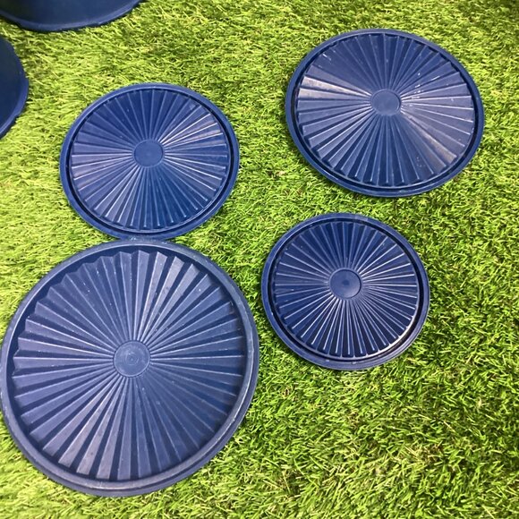 Vintage Tupperware Canister Containers Dark Blue With Lids (4) - Picture 15 of 16
